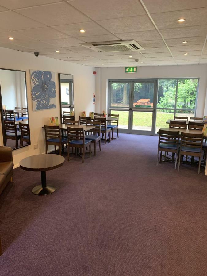 Days Inn By Wyndham Donington Castle Donington Eksteriør bilde